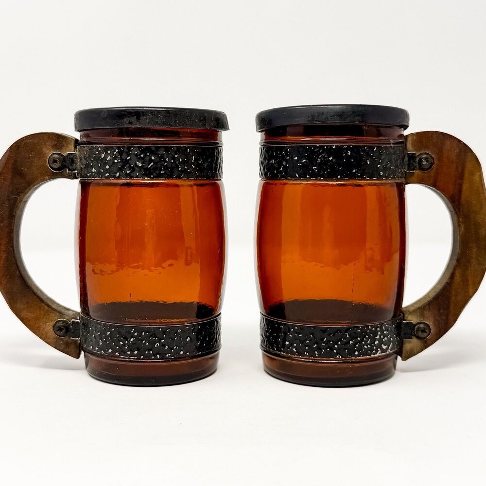 Vintage Amber Glass Beer Mug Salt & Pepper Shakers Wood Handles Retro Barware